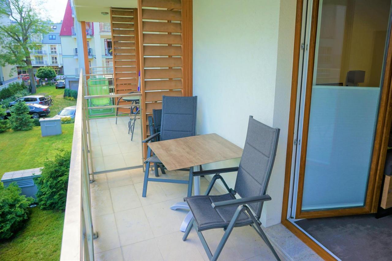 Usedom-Apartment Im Haus Feniks 슈비노우이스쳬 외부 사진